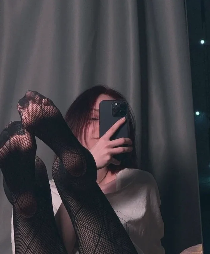 Emily, 22
